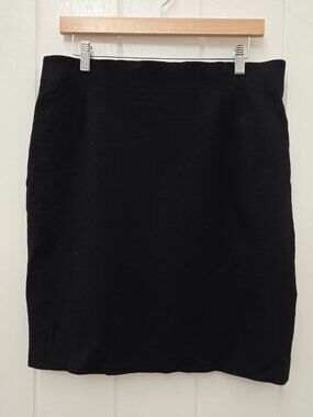 Akris Punto Black Pencil Skirt, Size 10